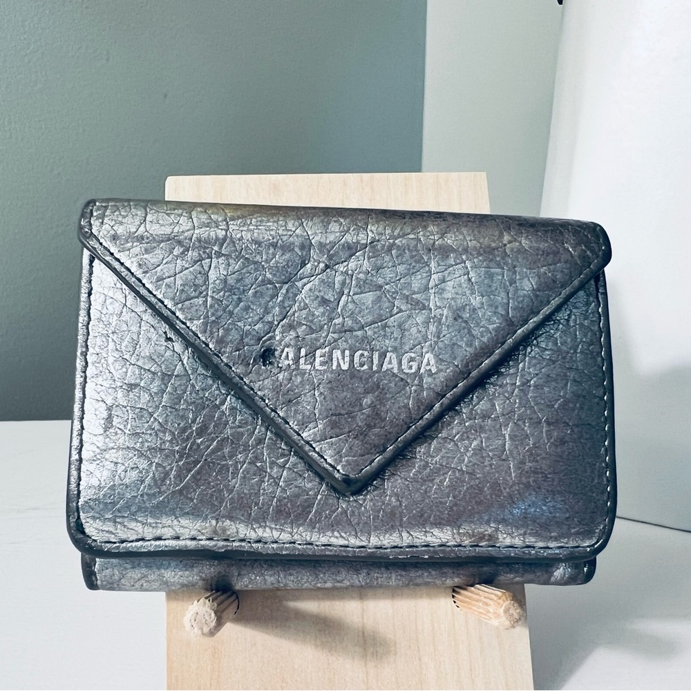 Balenciaga Silver Leather Women's Mini Wallet - Picture 2 of 9